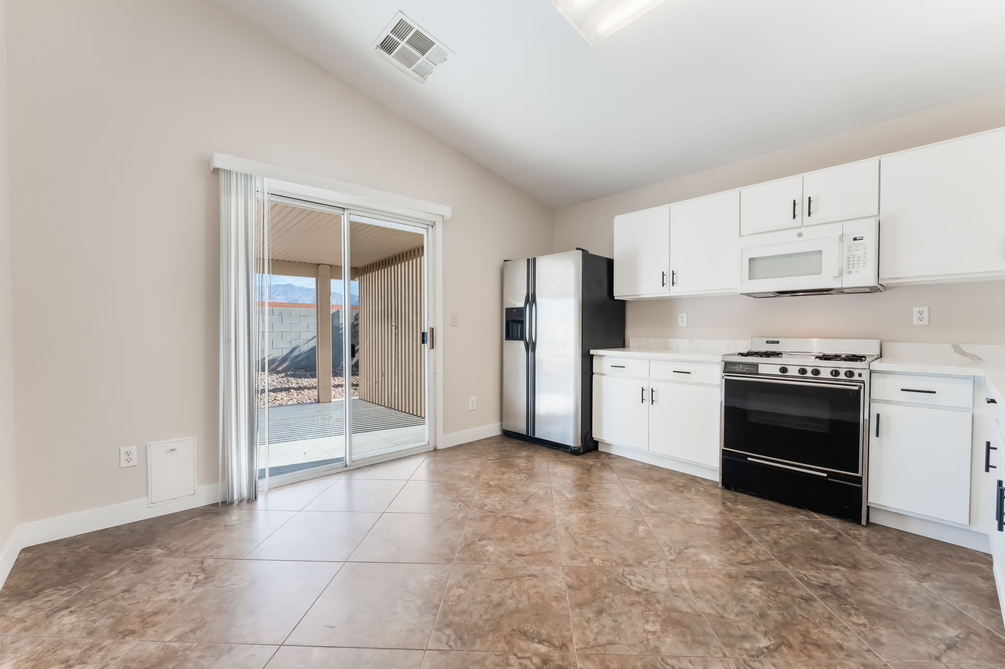 Kitchen at 5424 Eagle Claw Avenue